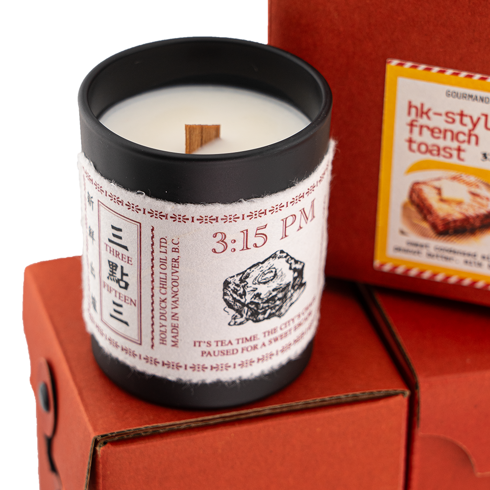 '3:15' Gourmand Candle with Chili Oil Bundle Set